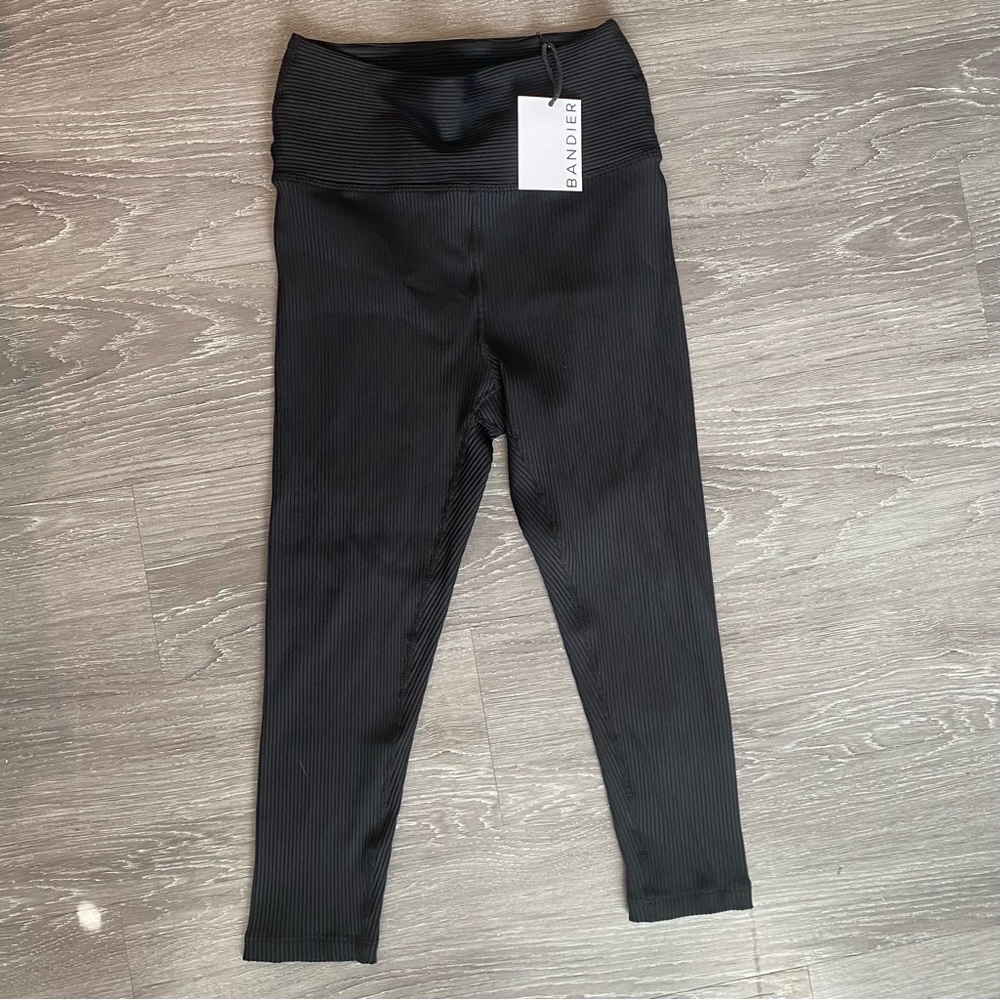 Bandier Cropped Leggings